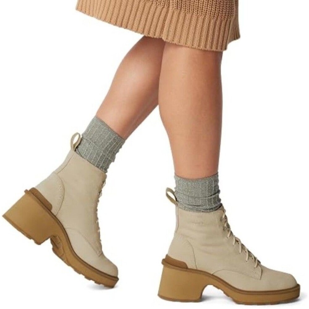 Sorel Hi-Line Waterproof Lace Up Boots Beige Suede Platform Women’s US 8 NWOB
